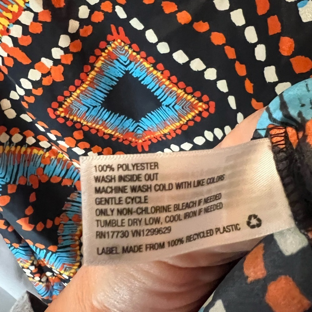 Geometric Patterned  halter Maxi Dress - Picture 5 of 7